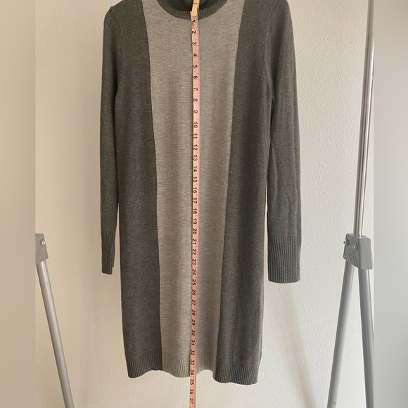 Adrienne Vittadini Sweater Dress Grey Size Medium - Picture 5 of 7